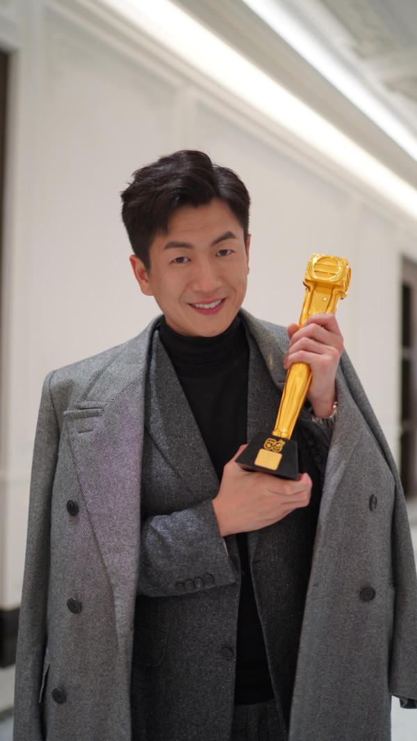 馬貫東慘成張曦雯吻戲遇口臭嫌疑男星 親自回應尷尬中槍：可以直接同我講