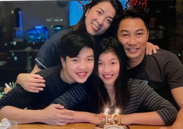 正義女神｜譚耀文久違回巢起底新秀冠軍入行37年！現實中獲封絕世好男人好爸爸