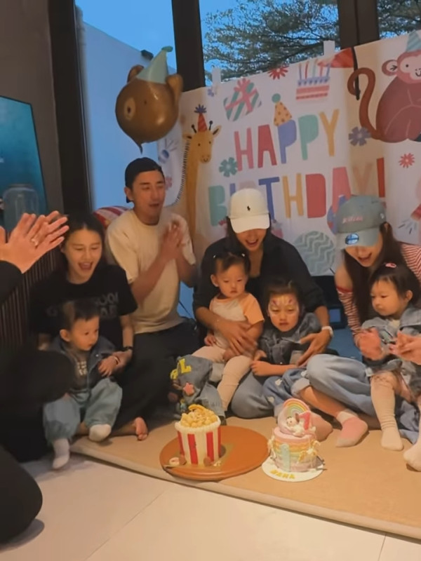 四位星二代BB合體慶祝生日！黃翠如洪永城連詩雅三大家庭聚會畫面難得