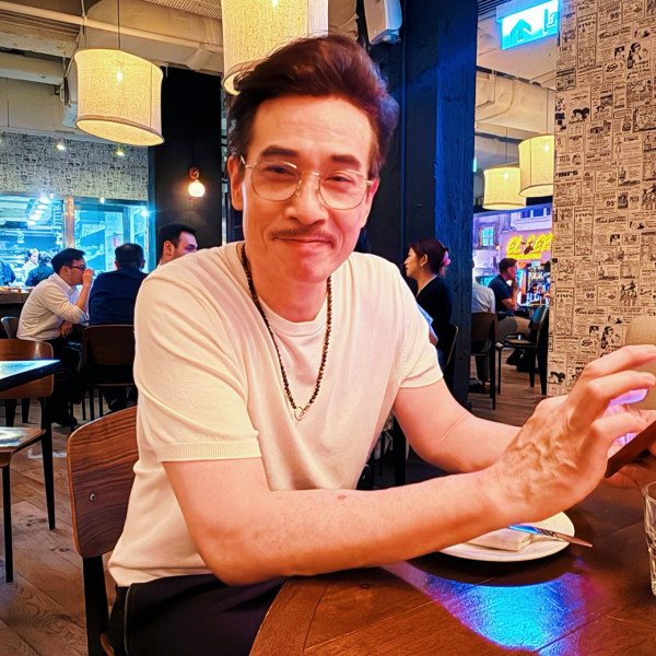 陳茵媺12歲大仔近照曝光愈大愈靚仔！青春期顏值飆升身高直逼爸爸陳豪