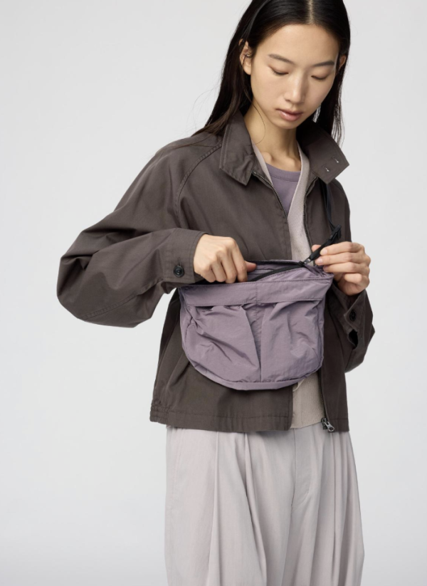 UNIQLO U全新肩背包$99起！Hermès前總監設計！大容量/防潑水/可摺疊收納
