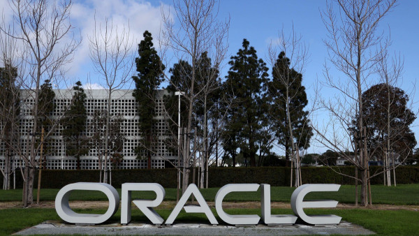 美國紐約富有的是甲骨文（Oracle）共同創辦人Larry Ellison，目前是全球第六大富豪，淨資產近2000億美元。圖片來源：HKET圖庫