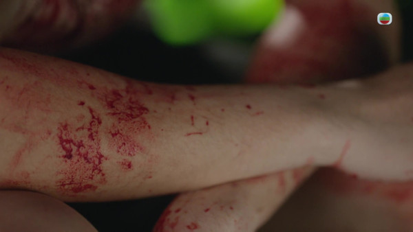 正義女神｜施焯日「漸進式壓抑」演活悲情弟弟 超班演技拍枱怒吼阿佘超有戲