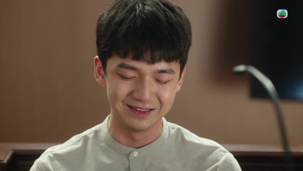 正義女神｜施焯日「漸進式壓抑」演活悲情弟弟 超班演技拍枱怒吼阿佘超有戲