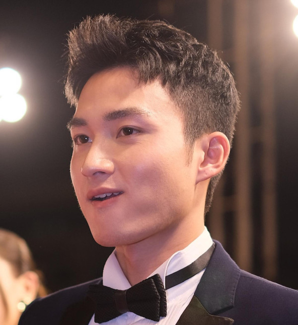 正義女神｜周嘉洛戲路轉型演法官帥出新高度！搣甩「金城安」影子內地爆紅