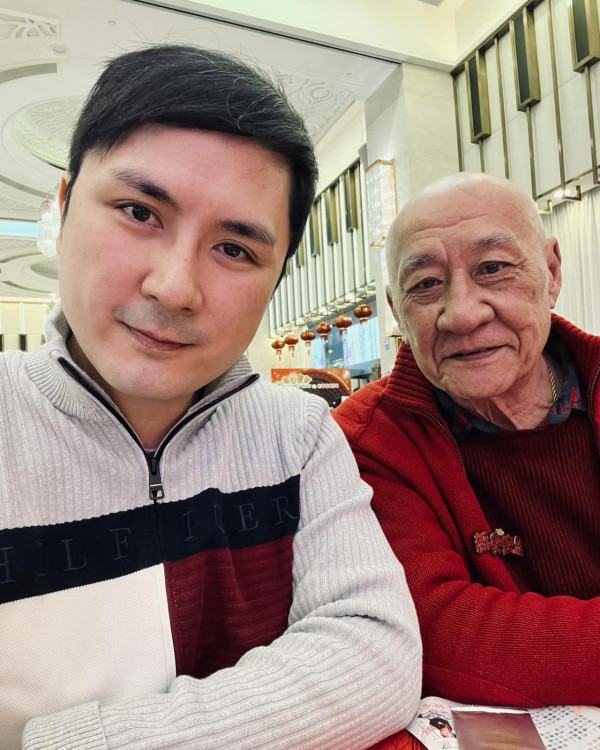 施明逝世｜李泳豪千字長文悼念媽媽離世！淚揭45年母子情：我的命是你救回來的