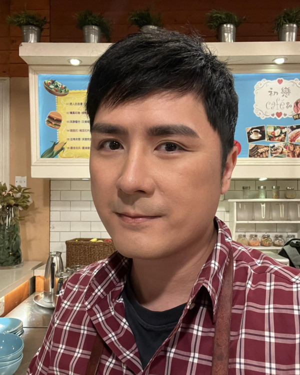 施明逝世｜李泳豪千字長文悼念媽媽離世！淚揭45年母子情：我的命是你救回來的