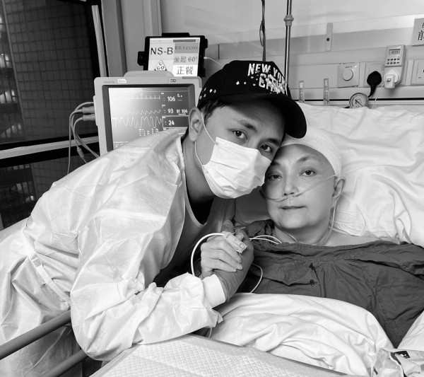 施明逝世｜李泳豪千字長文悼念媽媽離世！淚揭45年母子情：我的命是你救回來的