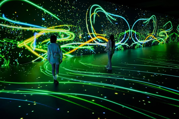 橫濱Wonderia全新沉浸式藝術館！6大展區逾4萬呎夢幻空間 日本最大深海LED隧道 