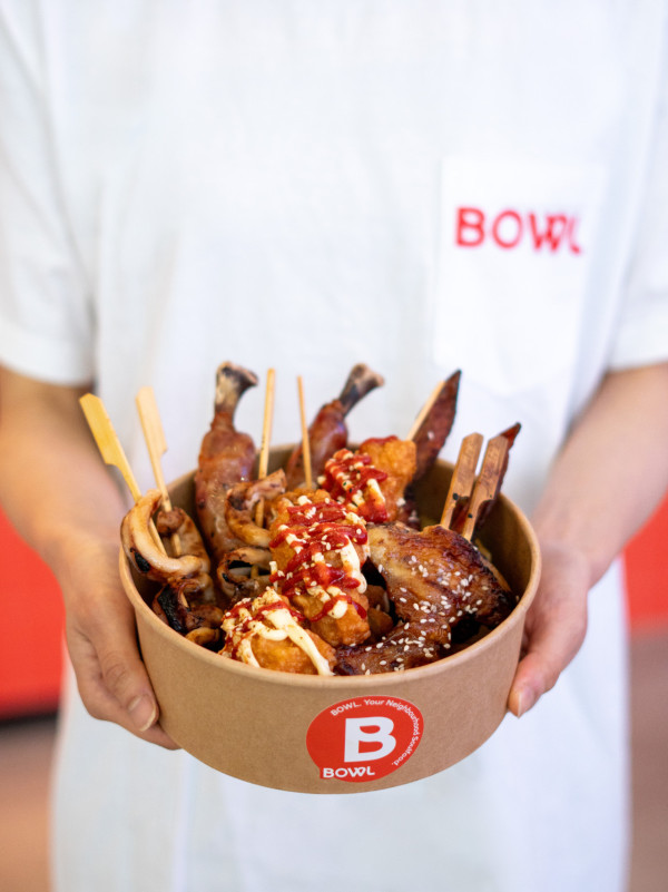 【復活節出遊必睇！】香港機場全新餐廳BOWL 大賣懷舊港式滋味/必食車仔麵/招牌魚蛋河粉/特色組合飯碗