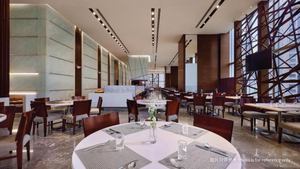 荃灣西如心酒店自助餐買一送一！人均$263起 150分鐘任食冰鎮海鮮/辣椒蟹/奶油麥片蝦/肉骨茶/⁠D24榴槤忌廉班戟