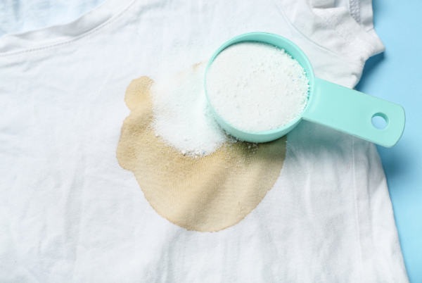 白Tee變黃原來一直洗錯?專家揭晾衫致命傷 網民讚1招:著4年仲好新