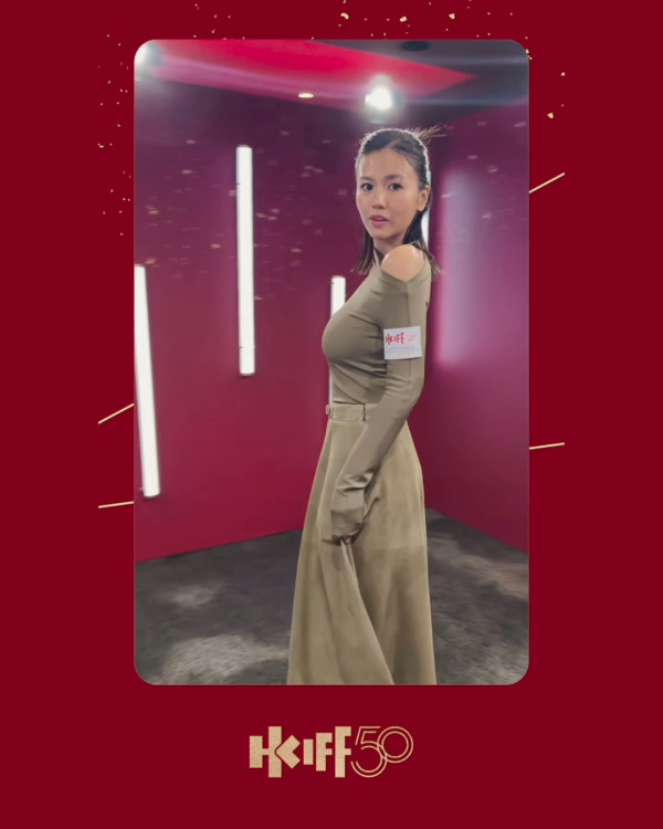 楊偲泳導彈級上圍重見天日震撼全場！超貼身裙360度睇勻S級曲線魔鬼身材