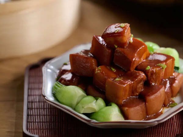 4月酒店自助餐優惠︰香港W酒店KITCHEN餐廳（圖片來源︰KKday）