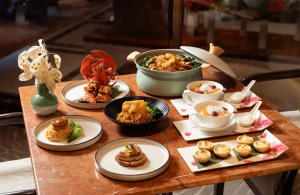 4月酒店自助餐優惠︰香港文華東方酒店快船廊自助餐（圖片來源︰KKday）