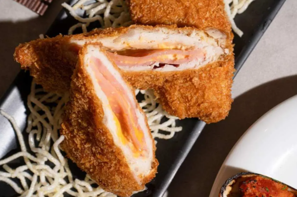 4月酒店自助餐優惠︰香港萬怡酒店(西環)MoMo Café自助餐（圖片來源︰KKday）