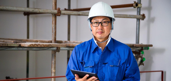 天價大維修爭議不斷！顧問公司涉串謀黑社會操控招標！買私樓變被劏？網友：住公屋最抵 