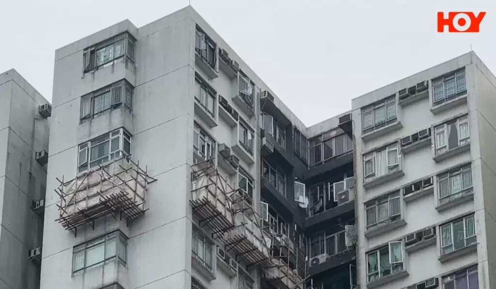 天價大維修爭議不斷！顧問公司涉串謀黑社會操控招標！買私樓變被劏？網友：住公屋最抵 