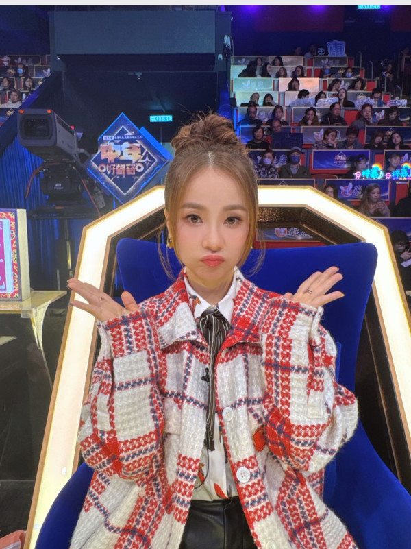 中年好聲音4｜谷婭溦突然宣布退出評判團！屢傳是非風波不斷 網民熱議張崇德接任