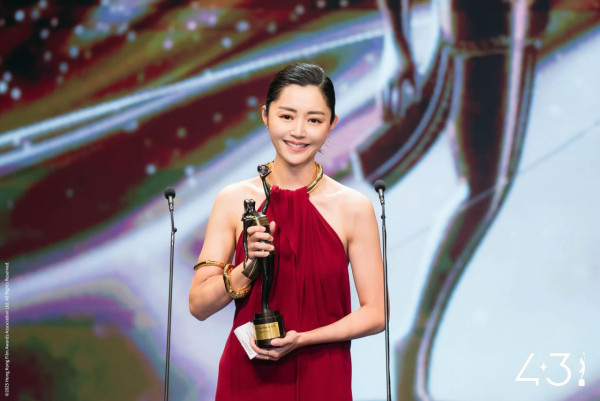 衛詩雅結婚一年公開向醫生老公道歉 婚後因一事重新考慮生育大計