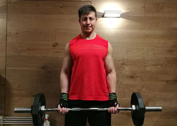 大隻Rocky認破產兼公開對話截圖 證實與崔碧珈曾拍拖兩個月:叫我「清泉」