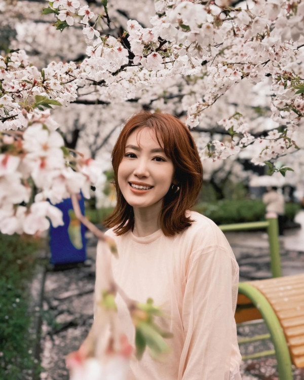 蔣家旻官宣電視台高層老公離職HOYTV！網民揣測一證據疑夫唱婦隨鋪路離巢