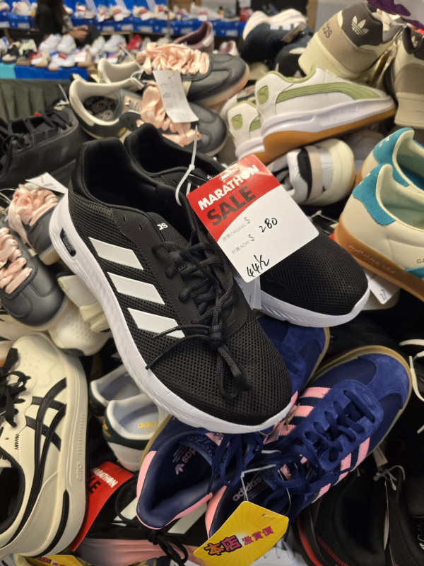 尖沙咀馬拉松運動名牌開倉低至2折!一連6日 男女裝/運動鞋低至$80 Nike/adidas/Columbia/New Balance