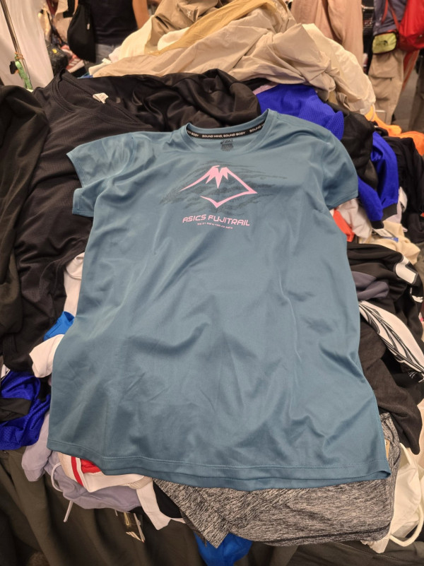 尖沙咀馬拉松運動名牌開倉低至2折!一連6日 男女裝/運動鞋低至$80 Nike/adidas/Columbia/New Balance