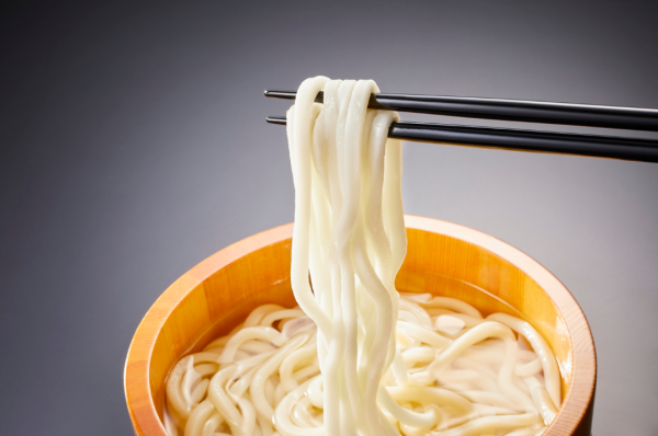 煮即食麵一落鍋就攪拌原來係錯？學識「黃金3步驟」麵條彈牙滑溜 附網民嚴選10大最伏即食麵