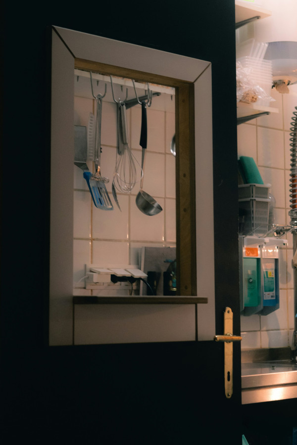 廚房變毒氣室？醫生警告煮飯1習慣致癌物擴散全屋 開抽油煙機都無用