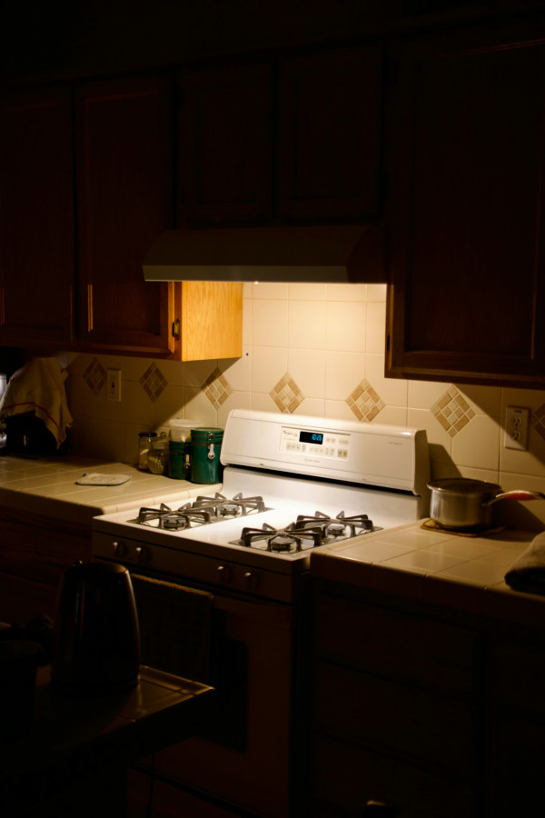 廚房變毒氣室？醫生警告煮飯1習慣致癌物擴散全屋 開抽油煙機都無用