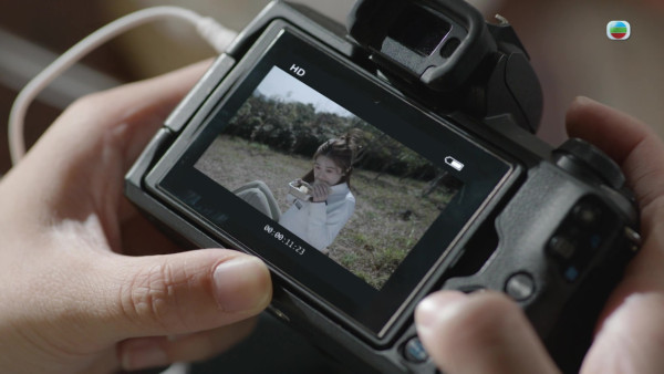 正義女神|劉倬昕魔性演繹「喪聞三文治」回味行兇 網民直呼:變態到心寒