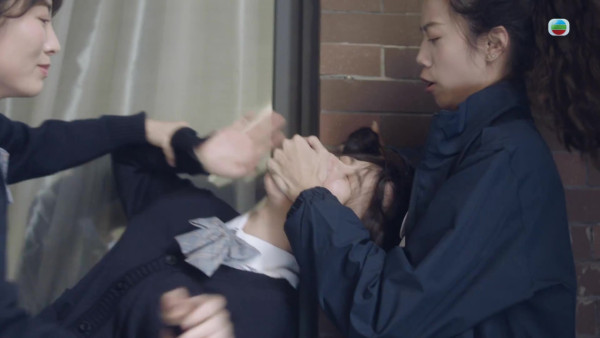 正義女神|女學生22歲羅皓誼首演喊戲超揪心 原來係《愛回家》呢個搞笑角色