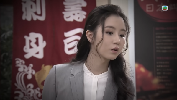 正義女神|女學生22歲羅皓誼首演喊戲超揪心 原來係《愛回家》呢個搞笑角色