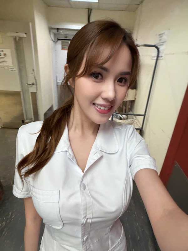 「東張女神」空降殺入《愛回家》劇組！惹火造型曝光惹網民瘋狂截圖