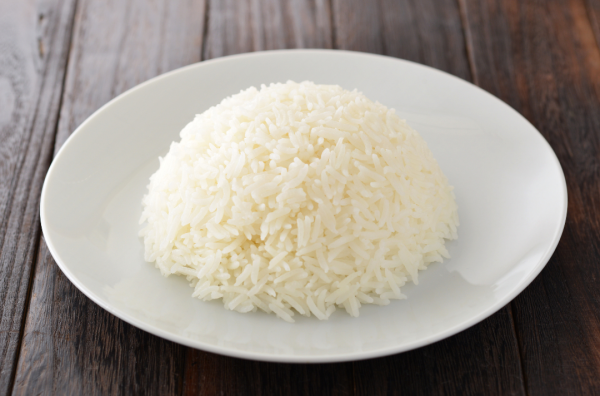 廚房衛生｜倒湯麵落鋅盤超錯？專家揭10種食物塞喉兼生菌 蛋殼、咖啡渣全上榜