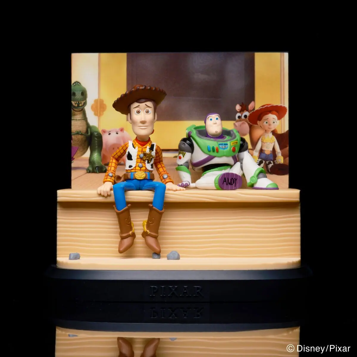 日本全新Pixar主題抽賞登場！立體還原《怪獸公司》經典海報、《反斗奇兵 3》名場面必收藏！ 