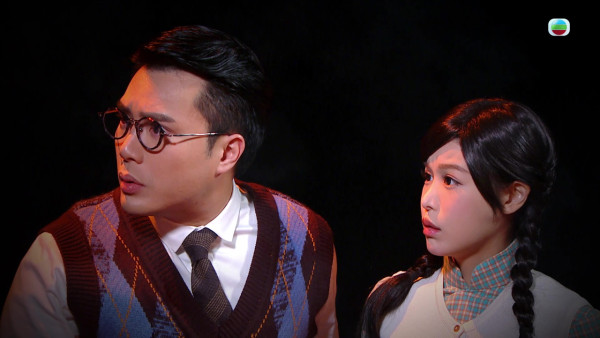 愛回家之開心速遞｜史上最重口味170歲「世紀之吻」 82歲劉丹親吻87歲陳師奶震撼電視