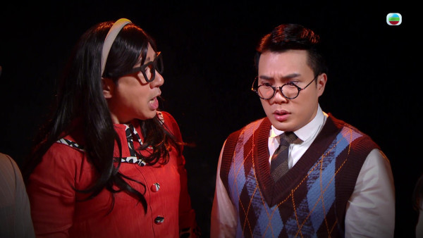 愛回家之開心速遞｜史上最重口味170歲「世紀之吻」 82歲劉丹親吻87歲陳師奶震撼電視