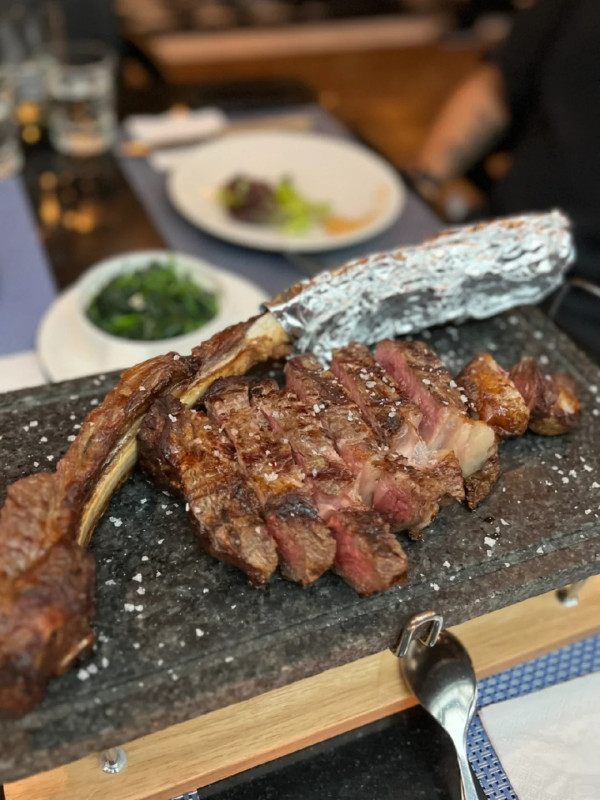 逾40年名人飯堂「樂意扒房」最後分店結業！周潤發、賭王都幫襯／Mr Tomahawk最後營業日＋結業優惠