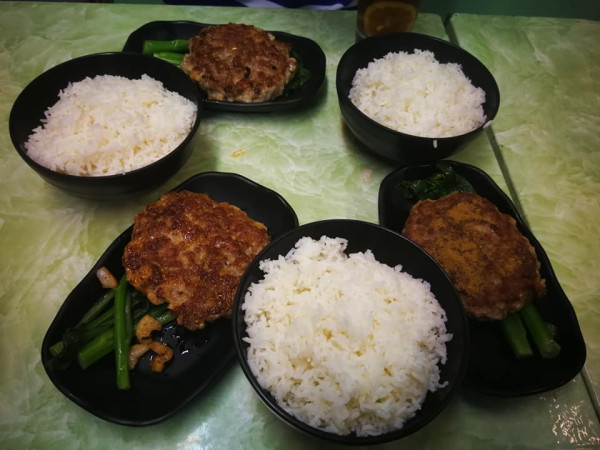 北部都會區美食推介︰肥佬生煎肉餅專門店（圖片來源︰FB@食在元朗）