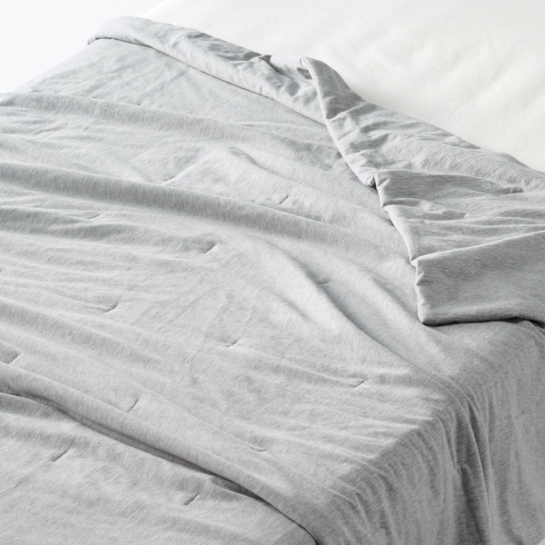 無印良品MUJI week開鑼！消費送限量匙扣！行李箱勁減$500 零食/美妝$10起！必買涼感T恤+涼感被+防水掛肩袋