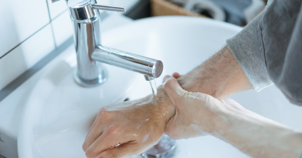 麻疹殺入香港機場！268人列密切接觸 病毒在空中可活2小時 可引發致命腦炎