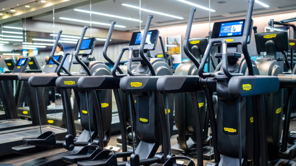 九龍東帝苑酒店全新天際花園小築登場 特色團體套房/寵物友善住宿/落日山海景觀