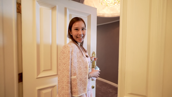 粉紅控醫生16年家居改造計劃！大晒驚人財力！衣帽間藏「蘇富比級別」稀有手袋