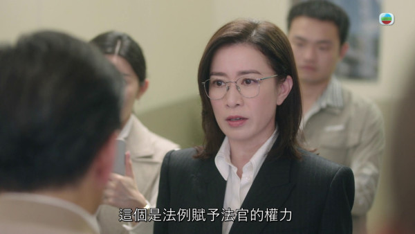 正義女神｜佘詩曼「一嘢怒睥」演技再封神 言官1秒轉換3大層次情緒