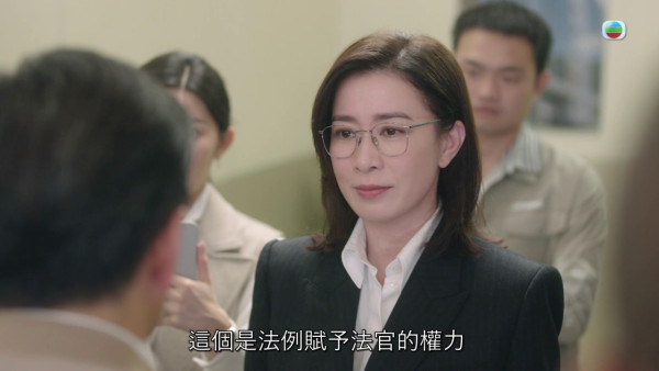 正義女神｜佘詩曼「一嘢怒睥」演技再封神 言官1秒轉換3大層次情緒