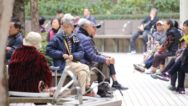 洗澡頻率因人而異？醫生提醒3關鍵原因+改善方法。圖片來源：HKET圖庫