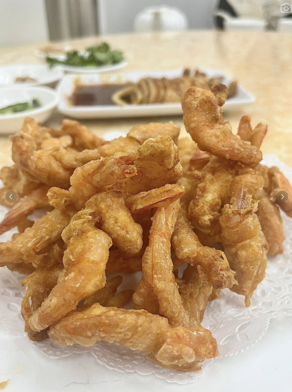 雲騰砂鍋粥(圖片來源:小紅書@ 🌱一抹懒月光) 廣州宵夜推介|深夜食堂7大必吃名單!手作糖水、手臂粗瀨尿蝦、24小時湯粉