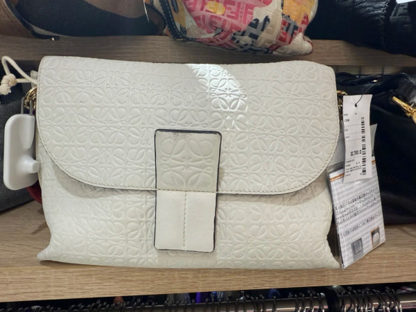 【Gemini隱藏玩法】影相1秒驗證二手名牌袋真偽!實測3大AI指令驗貨